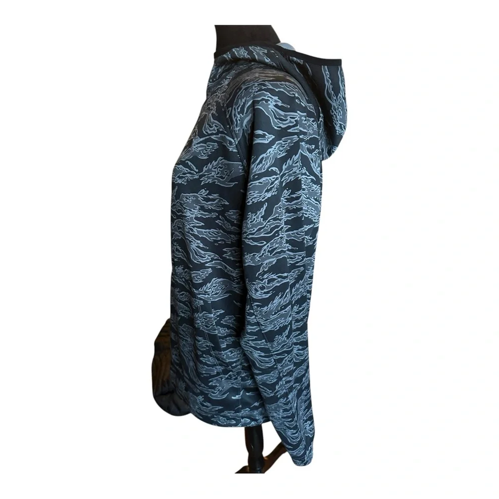 NIKE Men’s Dri-FIT Basketball Hoodie – Black Camo – Size S